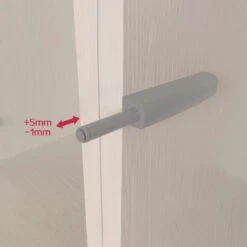 Emuca - Lot De 10 Ferme-portes Push Lite à Visser Sur L'armoire 80mm Plastique Gris - 1900421 -Kobleo 10 ferme portes push lite a visser 80mm plastique gris 1900421 emuca 7