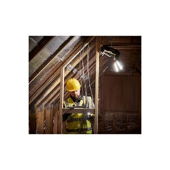 Boîte à Outils DeWalt DWST08061Toughsystem 2.0 Avec Lampe De Chantier -Kobleo boite a outils dewalt dwst08061toughsystem 2 0 avec lampe de chantier 5