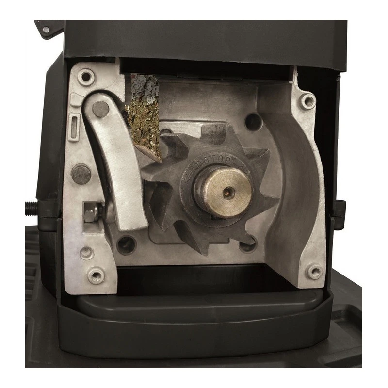 Scheppach Broyeur De Végétaux Silencieux 2,8kW 50L GS50 4 Scheppach Broyeur De Végétaux Silencieux 2,8kW 50L GS50 – Image 4