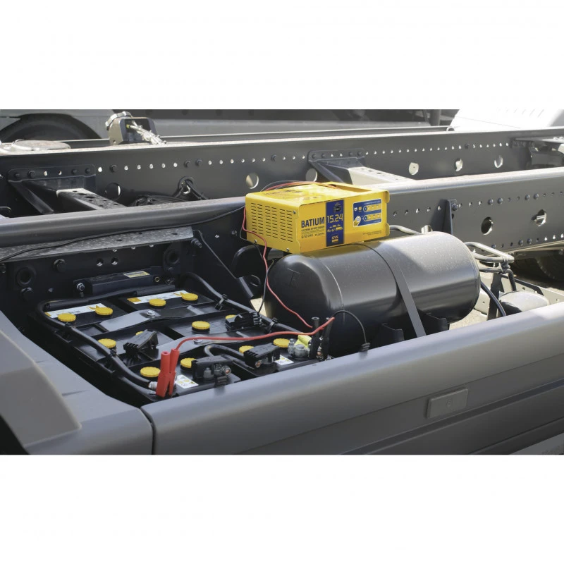 Chargeur Batterie Batium 15.24 Automatique 35 à 225Ah Gys 4 Chargeur Batterie Batium 15.24 Automatique 35 à 225Ah Gys – Image 4