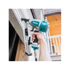 Makita Cloueur Pneumatique 8,3 Bar 32 à 64 Mm AF635 -Kobleo cloueur pneumatique 8 3 bar 32 a 64 mm af635 makita 6