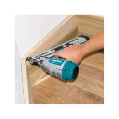 Makita Cloueur Pneumatique 8,3 Bar 32 à 64 Mm AF635 -Kobleo cloueur pneumatique 8 3 bar 32 a 64 mm af635 makita 7