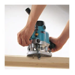 Makita Défonceuse 8mm 900W Coffret Makpac RP0910J -Kobleo defonceuse 8mm 900w coffret makpac rp0910j 2