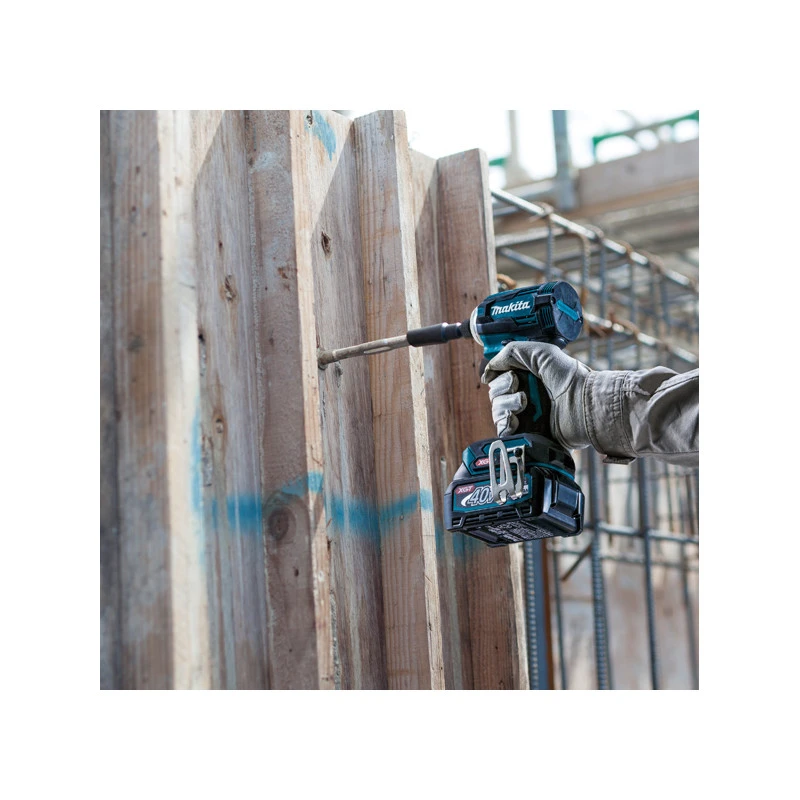 Makita Ensemble 3 Machines 40 V Max Li-Ion 4 Ah XGT (DF001G GA005G TD001G) DK 11 Makita Ensemble 3 Machines 40 V Max Li-Ion 4 Ah XGT (DF001G GA005G TD001G) DK – Image 11