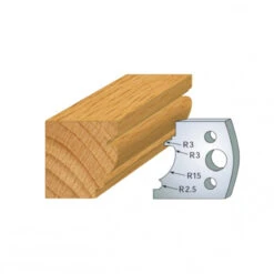 Jeu De 2 Contre-fers Profilés Ht.40 Mm N°121