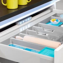 Emuca - Lumière Led Drawled à Piles 3xLR03 28lm 0.6W 7000K Gris Métallisé - 5006325 -Kobleo lumiere led drawled 3xlr03 28lm 7000k gris metallise 5006325 emuca 4