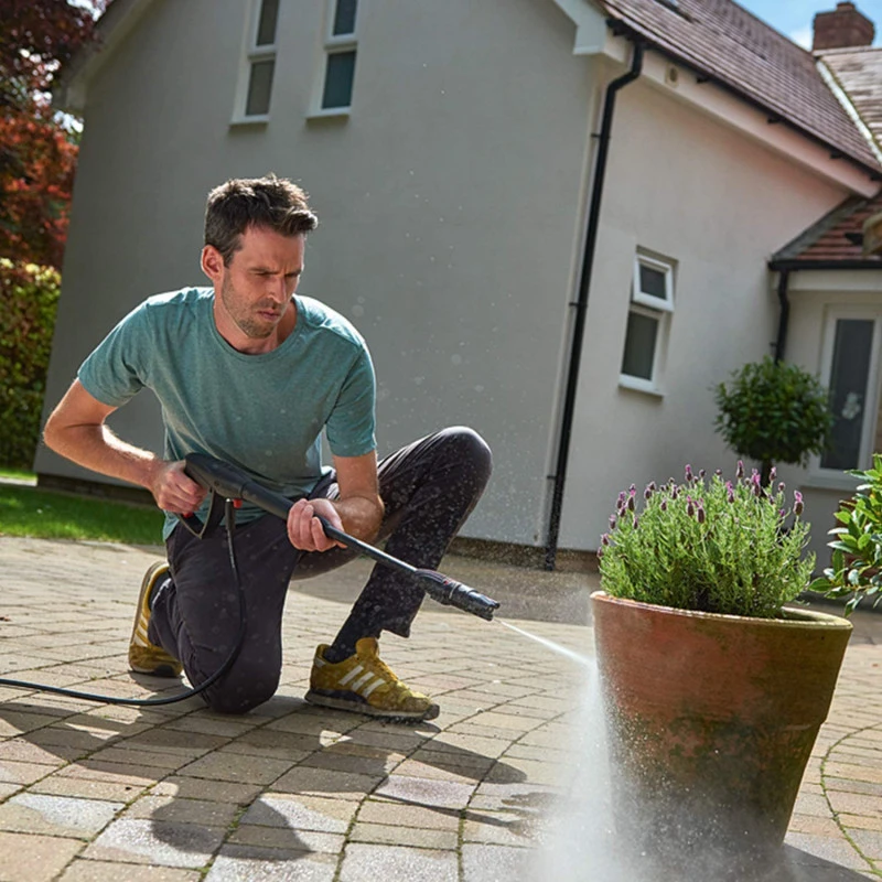 Bosch Nettoyeur Haute Pression 1700W 130 Bar 380 L/h Buse 3 1 UniversalAquat 4 Bosch Nettoyeur Haute Pression 1700W 130 Bar 380 L/h Buse 3 1 UniversalAquat – Image 4