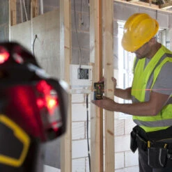 Stanley Niveau Laser Multilignes X3R-360° Rouge -Kobleo niveau laser multilignes x3r 360deg rouge 3