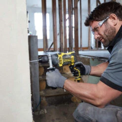 Stanley Perceuse à Percussion 750W Mandrin 13mm -Kobleo perceuse a percussion 750w mandrin 13mm 2