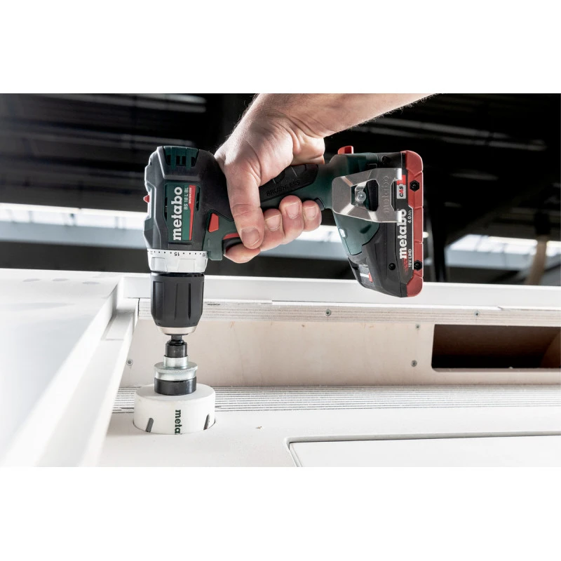 Metabo Perceuse Visseuse 18 V Li-Ion 2x 20 Ah 60 Nm 32 Mm Avec Coffret BS 18 2 Metabo Perceuse Visseuse 18 V Li-Ion 2x 20 Ah 60 Nm 32 Mm Avec Coffret BS 18 – Image 2