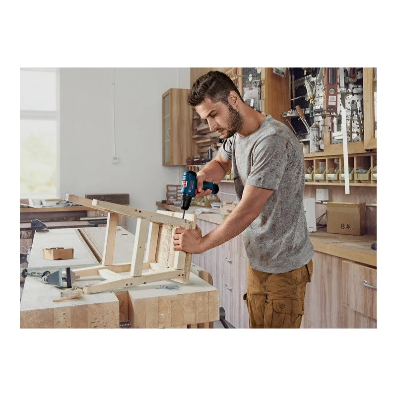 Perceuse Visseuse à Batterie 12V 2,0Ah Li-Ion GSR 120-LI 06019G8000 3 Perceuse Visseuse à Batterie 12V 2,0Ah Li-Ion GSR 120-LI 06019G8000 – Image 3