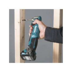 Makita Perceuse Visseuse D'angle 12V CXT Li-Ion 2Ah Diam 10mm à Clé DA332DWAE 5 Makita Perceuse Visseuse D'angle 12V CXT Li-Ion 2Ah Diam 10mm à Clé DA332DWAE -Kobleo perceuse visseuse d angle 12v cxt li ion 2ah diam 10mm a cle da332dwae 2