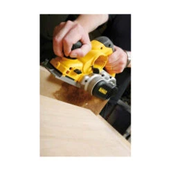 DeWALT Rabot 82 X 4mm 1050W D26500 5 DeWALT Rabot 82 X 4mm 1050W D26500 -Kobleo rabot 82 x 4mm 1050w d26500 dewalt 2
