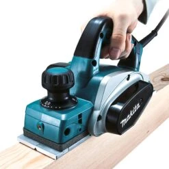 Rabot KP0800 82mm 620W Makita - Un Outil Performant Et Durable Pour Les Professionnels -Kobleo rabot 82mm 620w kp0800 makita 5