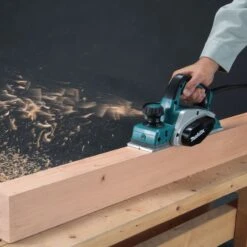 Rabot KP0800 82mm 620W Makita - Un Outil Performant Et Durable Pour Les Professionnels -Kobleo rabot 82mm 620w kp0800 makita 7