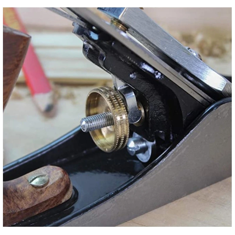 Rabot à Main 1810501 Pro En Fonte N°4 250x60mm 3 Rabot à Main 1810501 Pro En Fonte N°4 250x60mm – Image 3