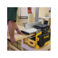 DeWALT Raboteuse Dégauchisseuse 2100W Cap. Max. Rabotage 160 Mm D27300Q-QS -Kobleo raboteuse degauchisseuse 2100w cap max rabotage 160 mm d27300q qs 3