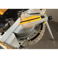 Scie à Onglets Et à Table Supérieure D305mm 1600W DeWalt -Kobleo scie a onglets et a table superieure d305mm 1600w dewalt 2