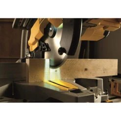 Scie à Onglets Et à Table Supérieure D305mm 1600W DeWalt -Kobleo scie a onglets et a table superieure d305mm 1600w dewalt 4