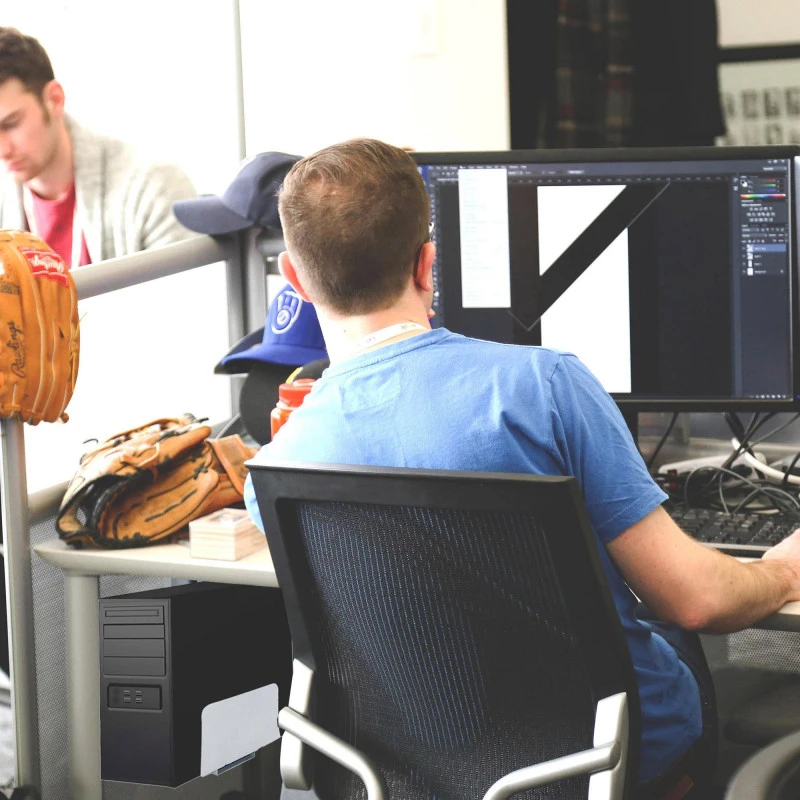 Emuca - Support En Acier Pour Unité Centrale CPU Charge Maxi 12kg Finition Aluminium - 6216925 4 Emuca - Support En Acier Pour Unité Centrale CPU Charge Maxi 12kg Finition Aluminium - 6216925 – Image 4