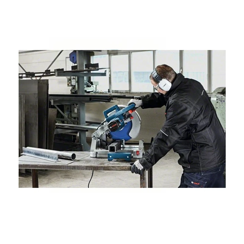 Tronçonneuse Métal 2000W 305mm GCD 12 JL Bosch 2 Tronçonneuse Métal 2000W 305mm GCD 12 JL Bosch – Image 2